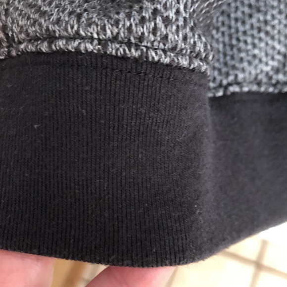 Pink Victoria Secret Sweatshirt Sz Medium - Picture 5 of 7